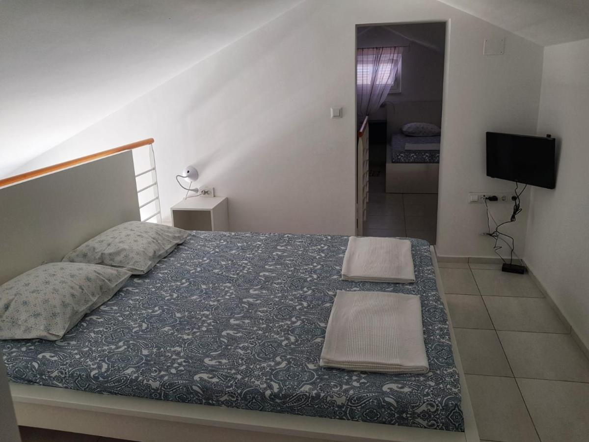 Apartmani Vrancic Mandre Extérieur photo