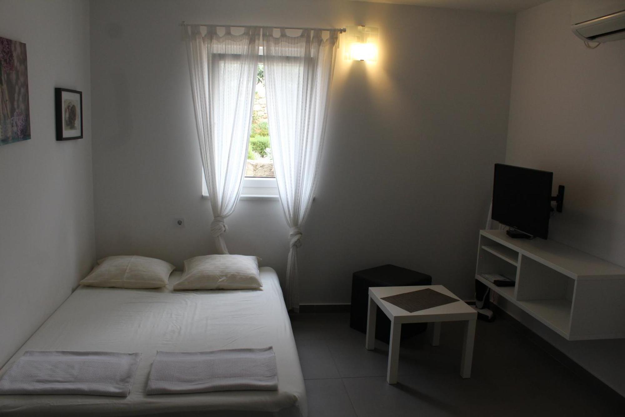 Apartmani Vrancic Mandre Extérieur photo